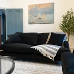 Chiswick 4 Bed Victorian Townhouse Minutes To Tube