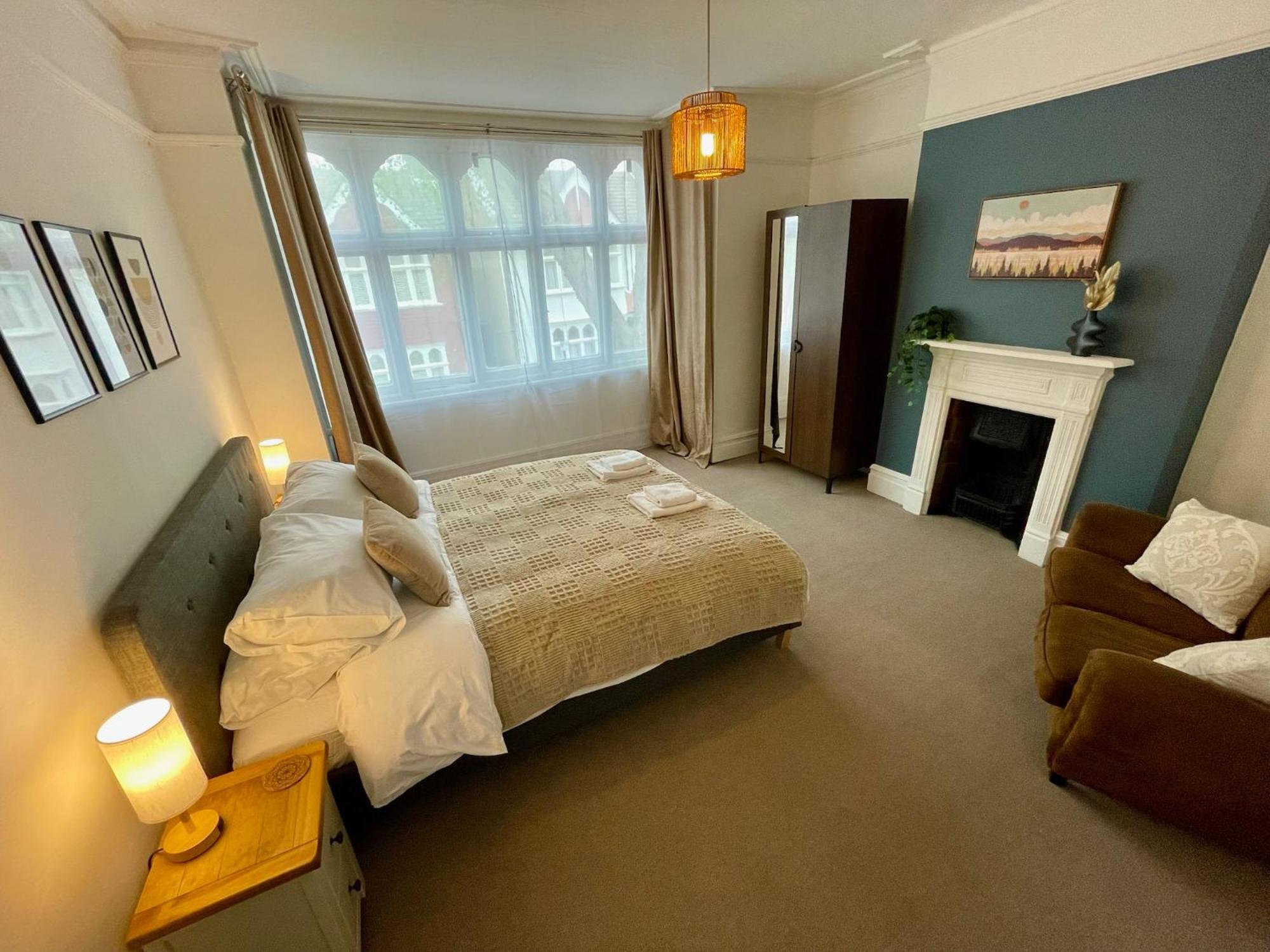 Chiswick 4 Bed Victorian Townhouse Minutes To Tube Londra