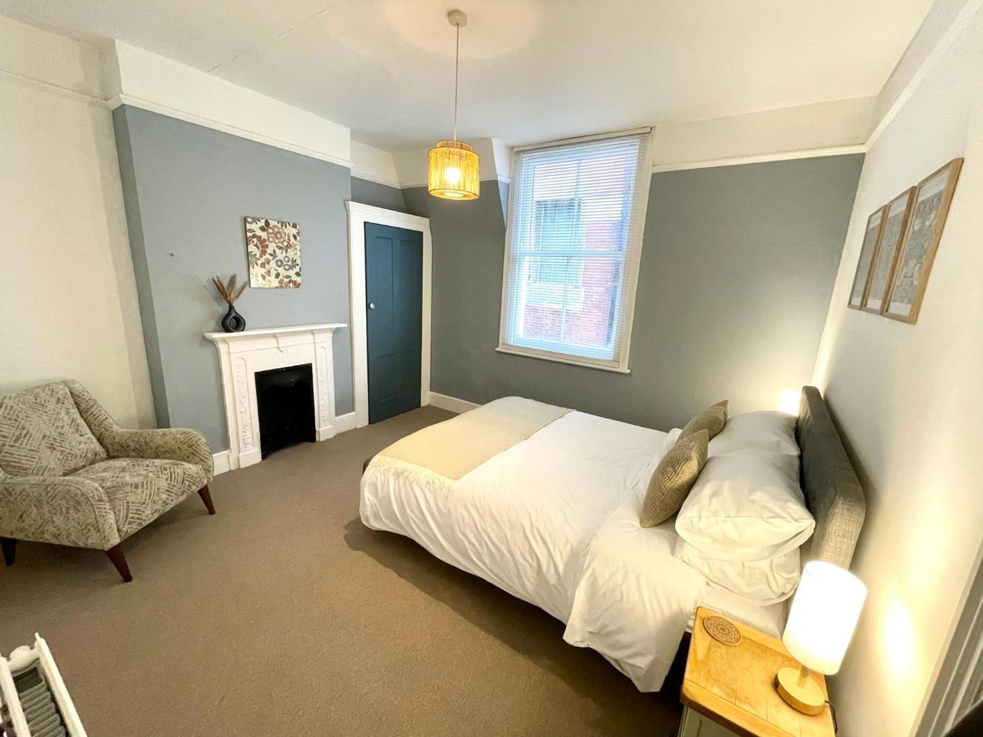 Chiswick 4 Bed Victorian Townhouse Minutes To Tube Appartamento Londra