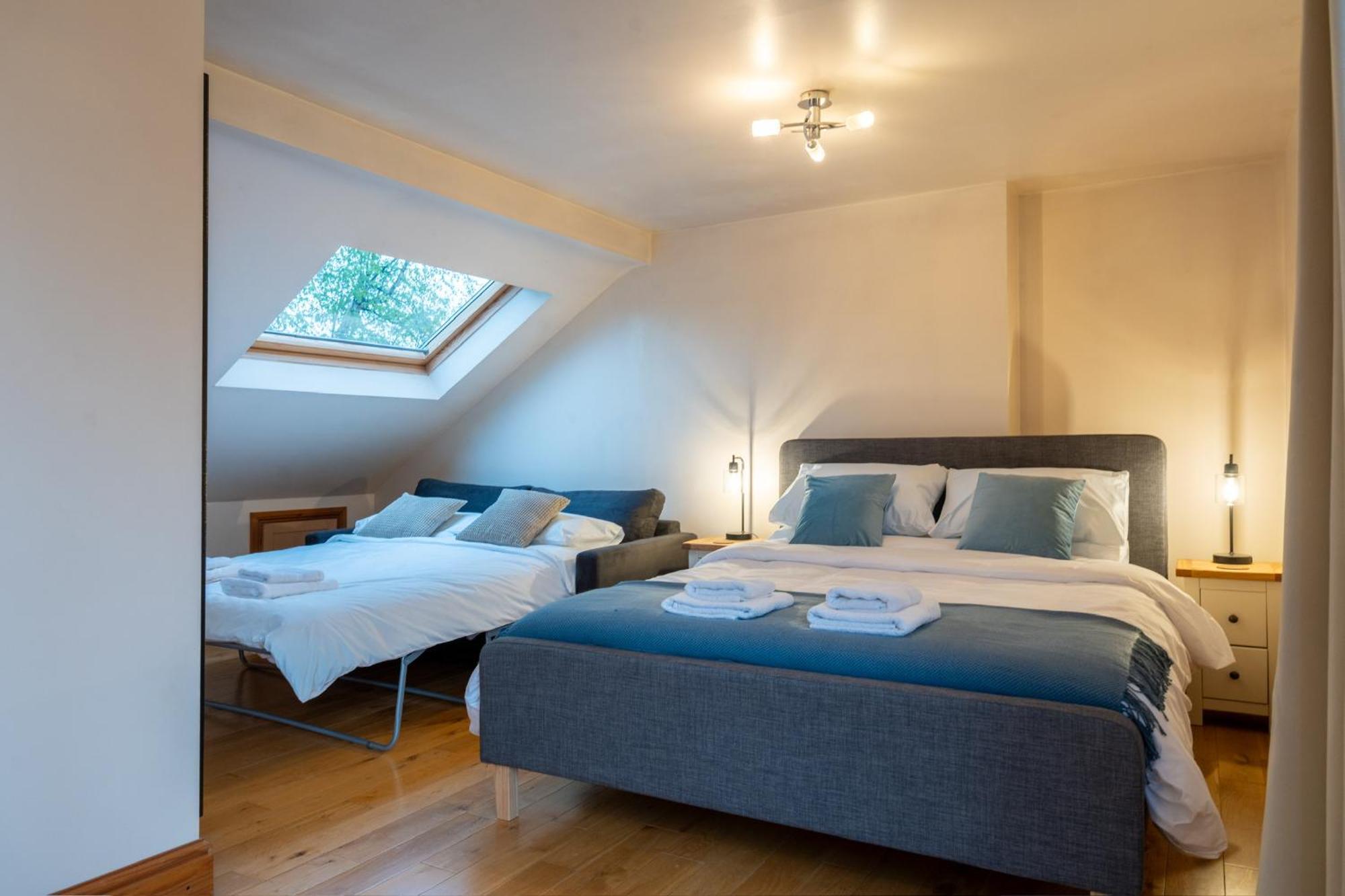 Chiswick 4 Bed Victorian Townhouse Minutes To Tube *